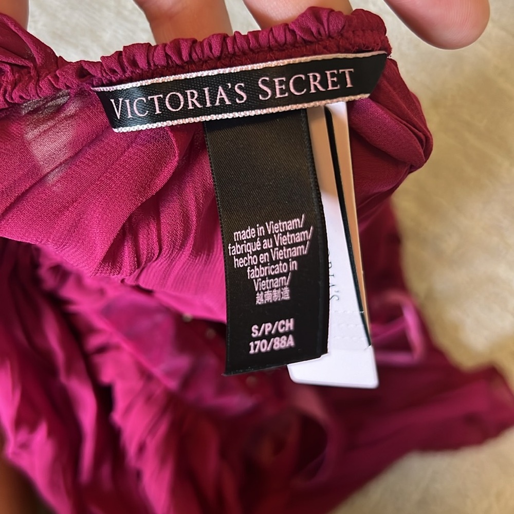 NWT Victorias Secret Cami & Thong Set - Picture 5 of 6
